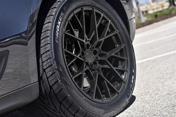 20-Inch Macan Turboホイール、サテンプ ラチナ塗装仕上げ　4本 20